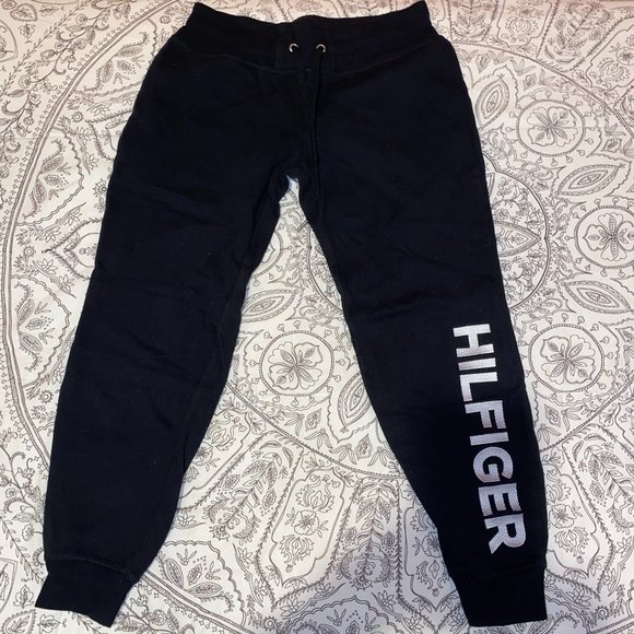tommy hilfiger black joggers - Picture 1 of 3